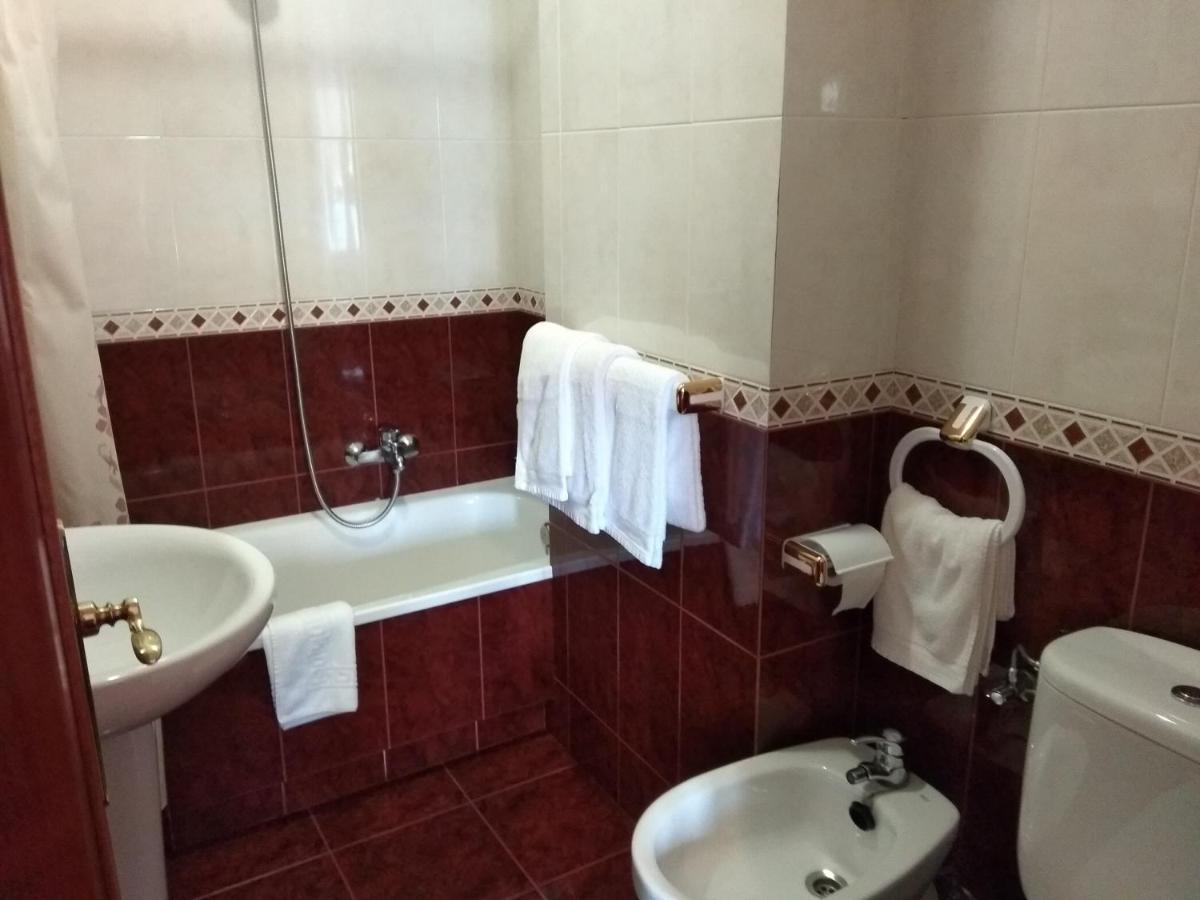 Hostal Residencia Bahia لاتشي المظهر الخارجي الصورة